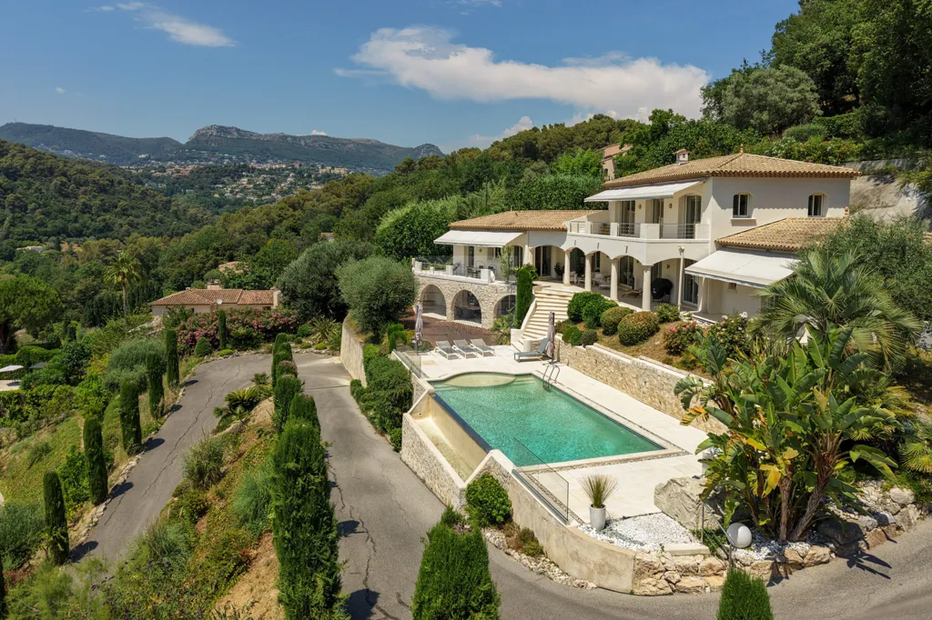 Vista aerea - Provençal Villa with Pool in Saint Paul de Vence