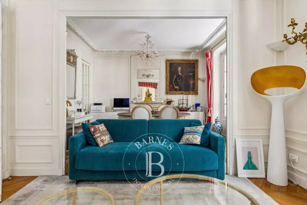 Séjour - Appartement de Charme avec Parquet à Paris 16ème