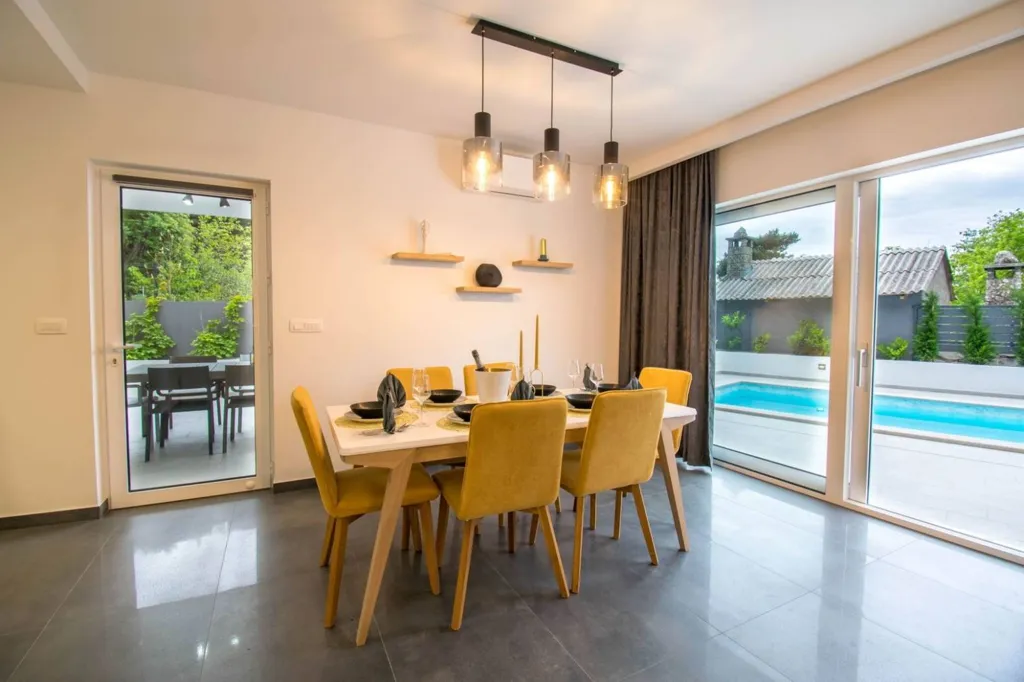 Dining Room - New Villa with Pool in Baška Voda