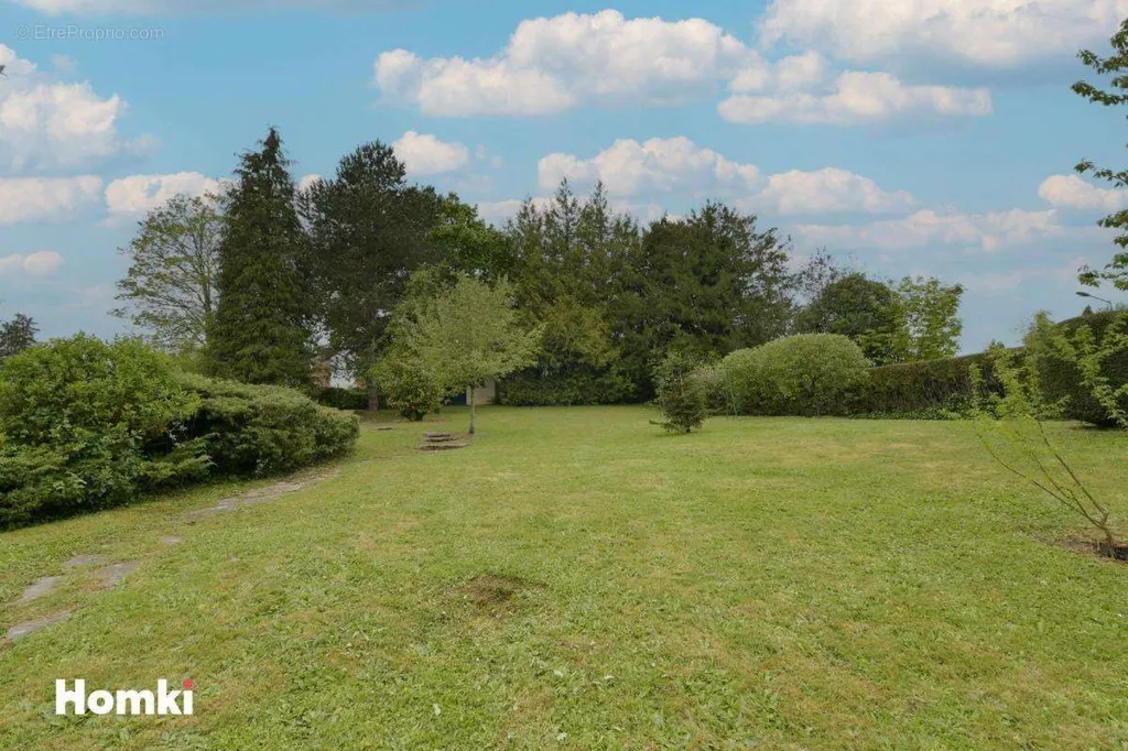 Aed - Villa with Garden in Mayenne Centre