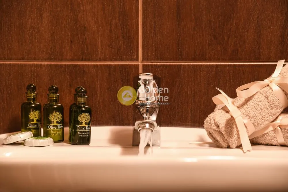Vannitoad - Traditional Hotel with Bar in Agios Athanasios