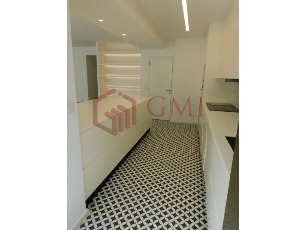 Cuisine - Luxury Flat with Private Box in Loures