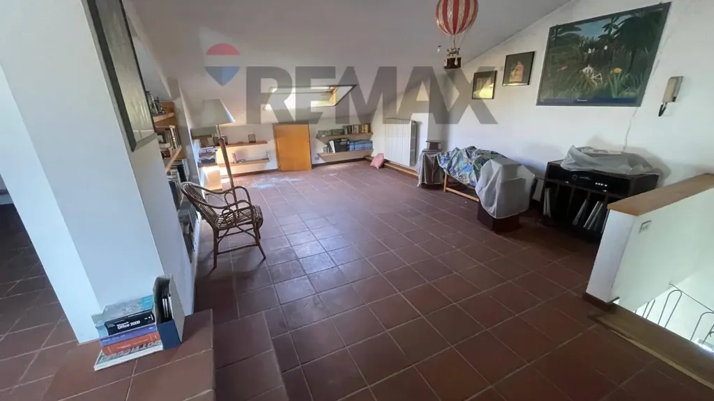 Elutuba - Villa with Lake View in Gavirate