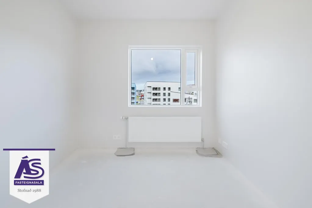 Pièces - New 4-Storey Apartment with Elevator in Hafnarfjörður