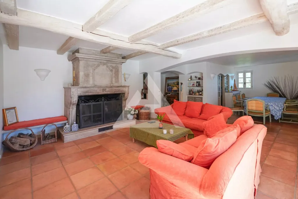Séjour - Villa Provençale avec Jardin et Piscine à Saint-Paul-de-Vence