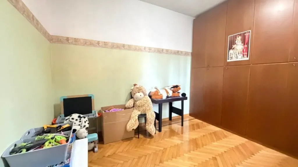 Magamistoad - Spacious Apartment with Private Balcony in Seregno