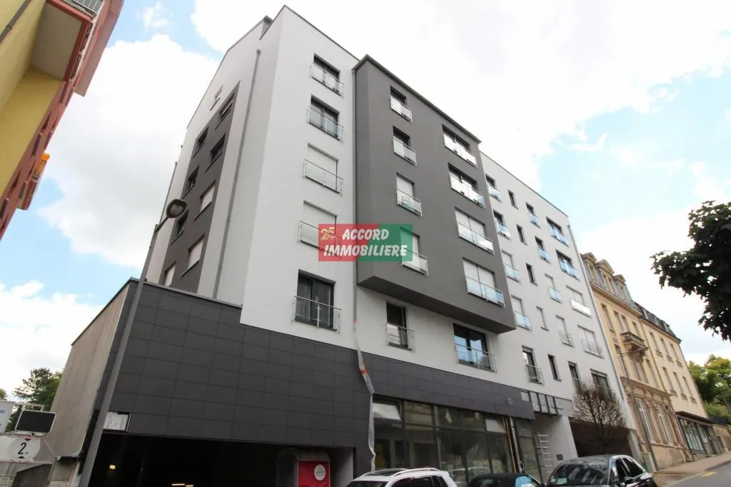 Parkimiskoht asukohas Differdange