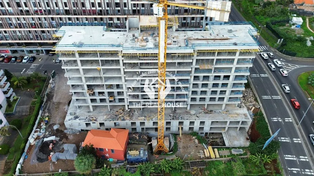 Aerial - Luxury Flat with Private Parking in Funchal