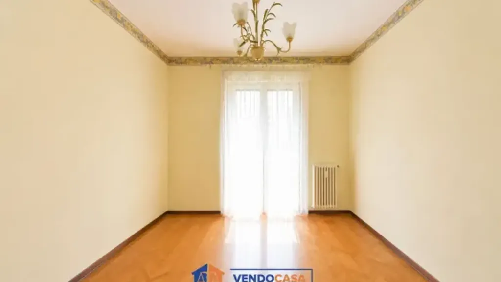 Rooms - Twin-Storey Apartment with Balcony in Turin