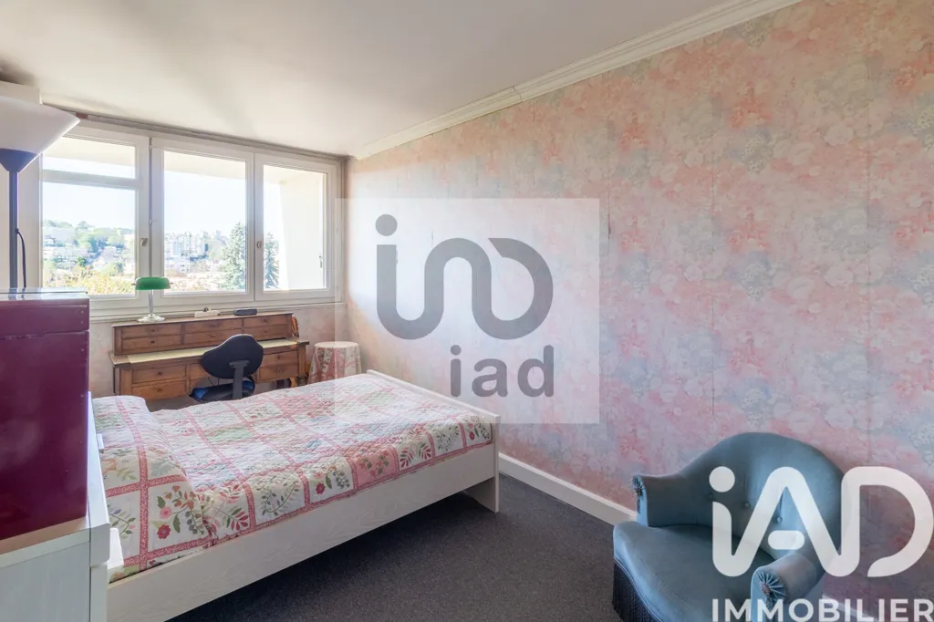 Chambres - Appartement 4 Pièces avec Terrasse Sud dans Environnement Calme