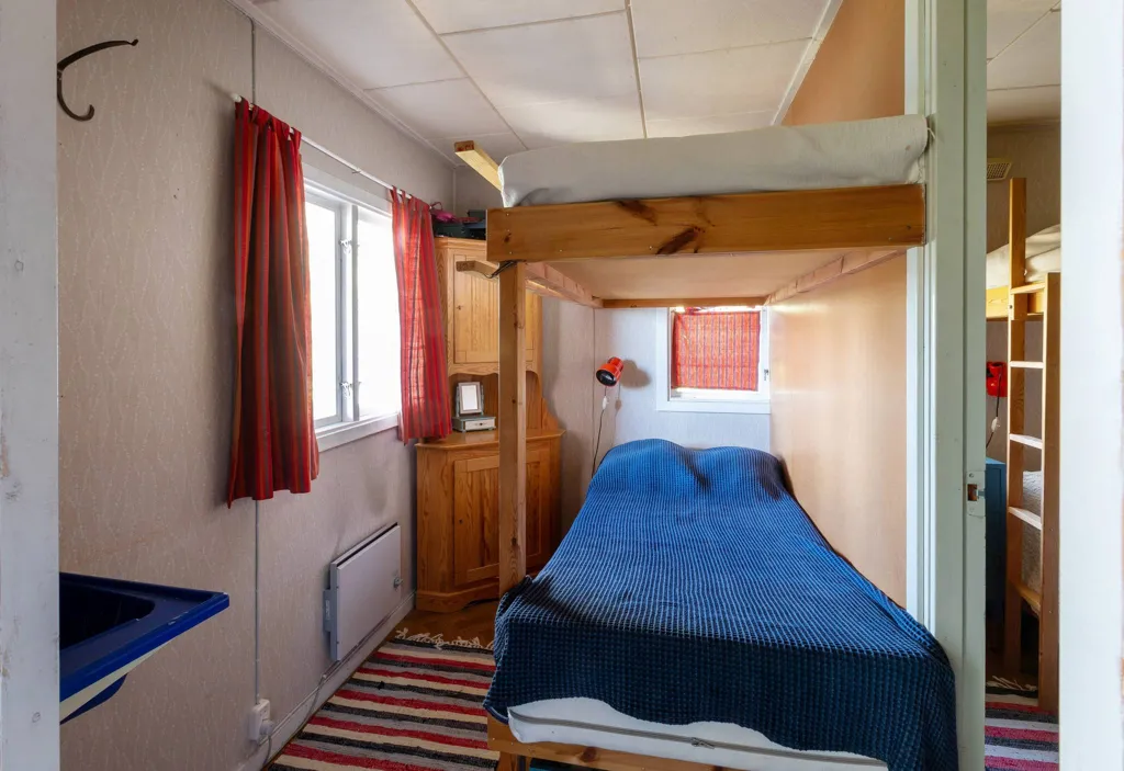 Chambres - Cottage with River View in Tärnsjö