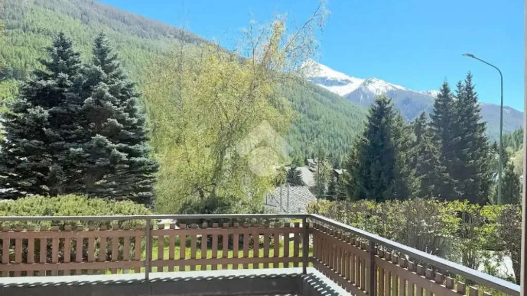 Rõdu - 2-Bedroom Apartment with Private Terrace in Pragelato