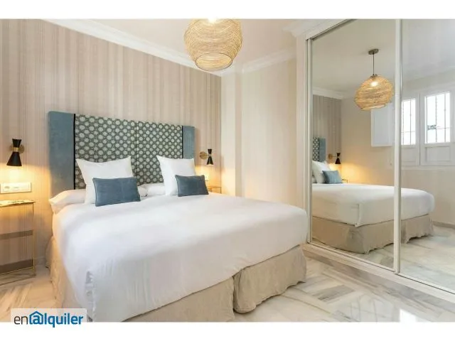 Chambres - Apartment with Courtyard in Seville's Historic Centre