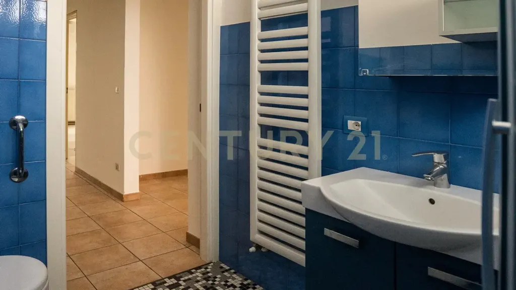 Salles de bain - Fully Rented Apartment with Central Park in Verona
