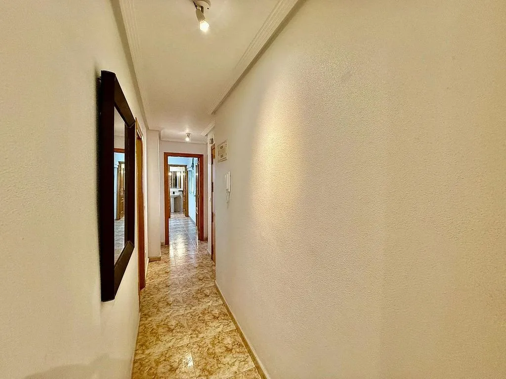 hallway_entrance