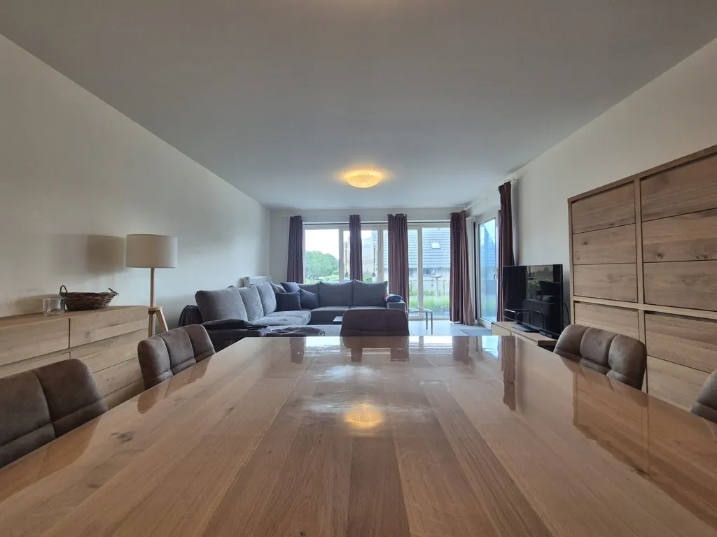 Söögituba - Modern Ground Floor Flat with Terrace in Brussels