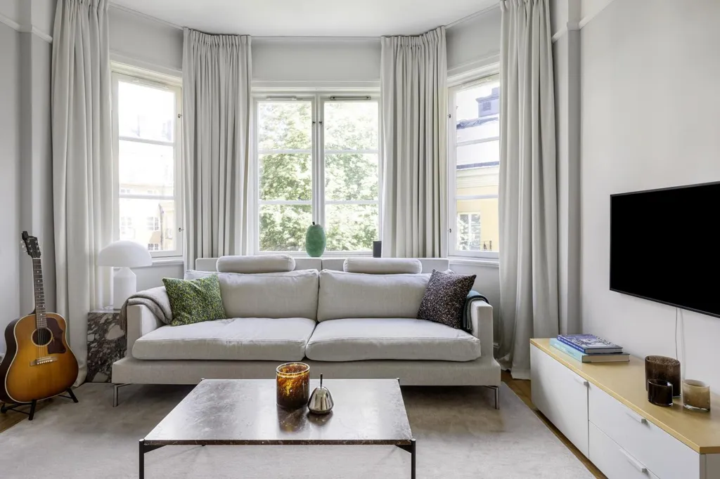 Elutuba - Apartment with Balcony in Östermalm, Stockholm