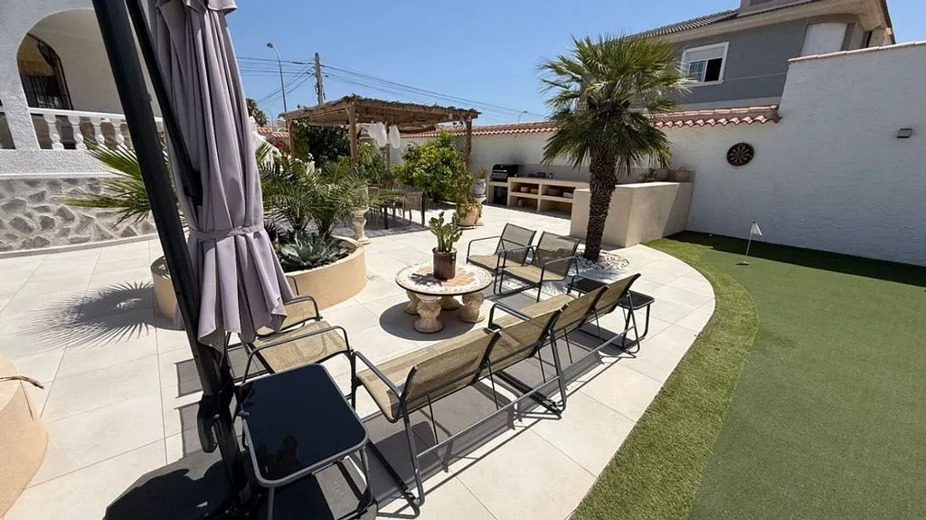 Terrasse - Nordic-Style Villa with Pool in Costa Blanca