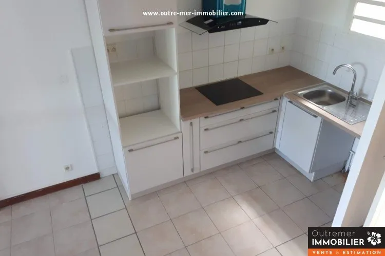 Cucina - Triplex Flat in Quiet Residence near Piton St Leu