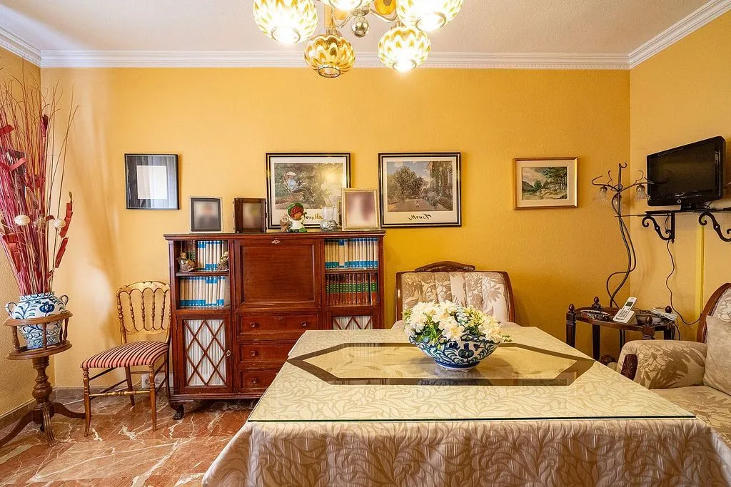 Söögituba - Apartment with Terrace in Pajaritos