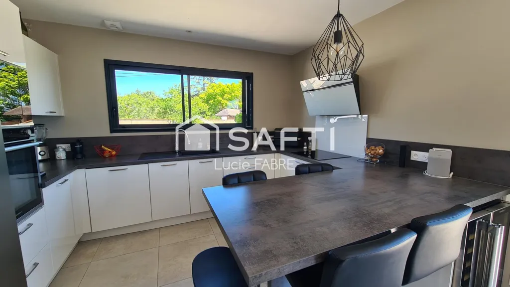 Cucina - Contemporary Flat with Pool in Aussonne