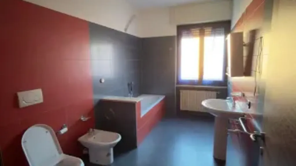 Bagni - Spacious Rental Flat near Centre in Dronero