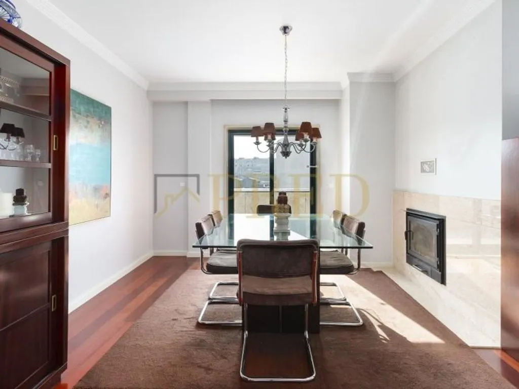 Söögituba - Luxury Penthouse with Sea View in Vila Nova de Gaia