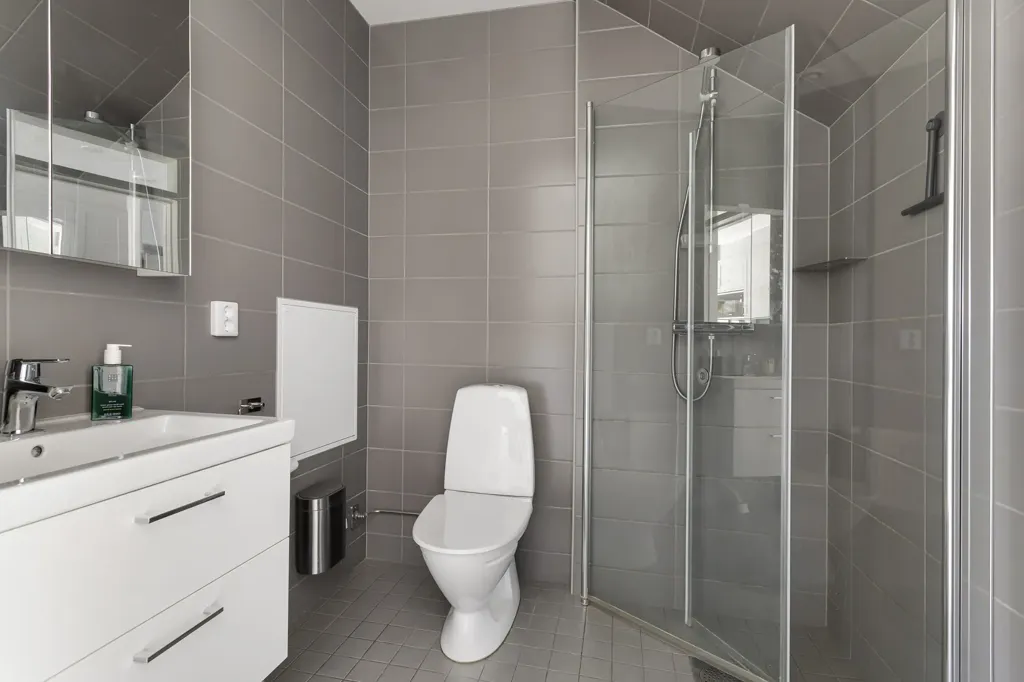 Salles de bain - Modern Flat with Balcony in Båstad