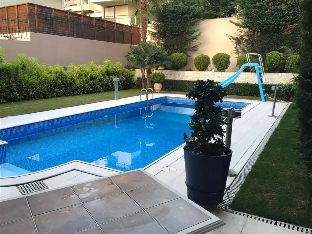 Piscine - 4-Storey Villa with Sea View in Athens