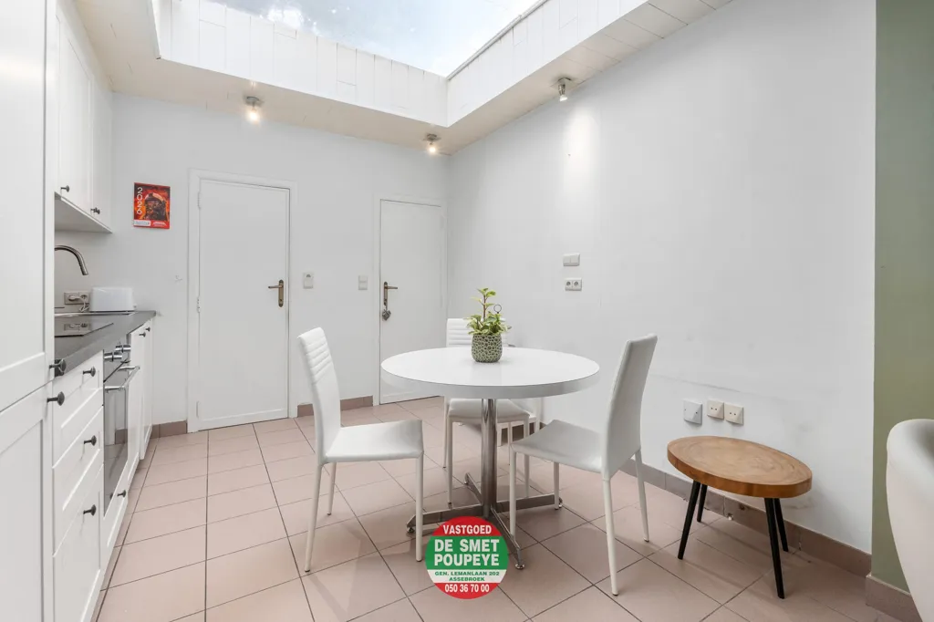 Köök - Two-Bedroom House with Garden in Bruges