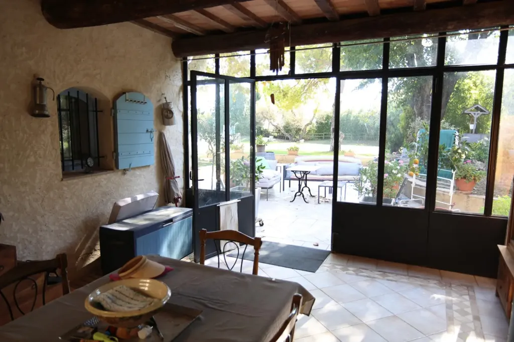 Terrass - Luxury House with Pool in Nîmes, Occitanie