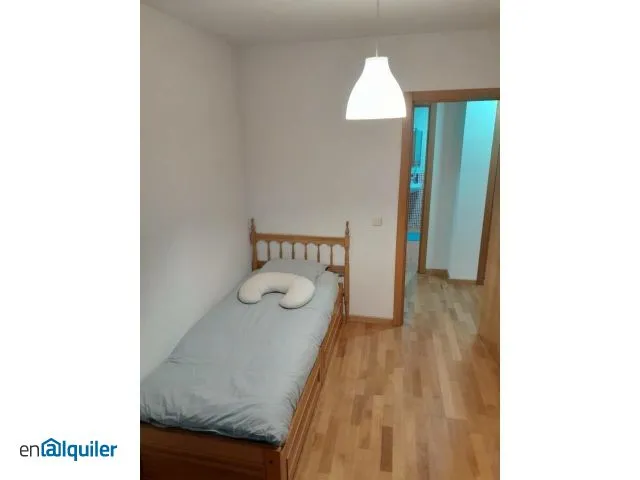 Camere da letto - Furnished Flat with Balcony in Camarena