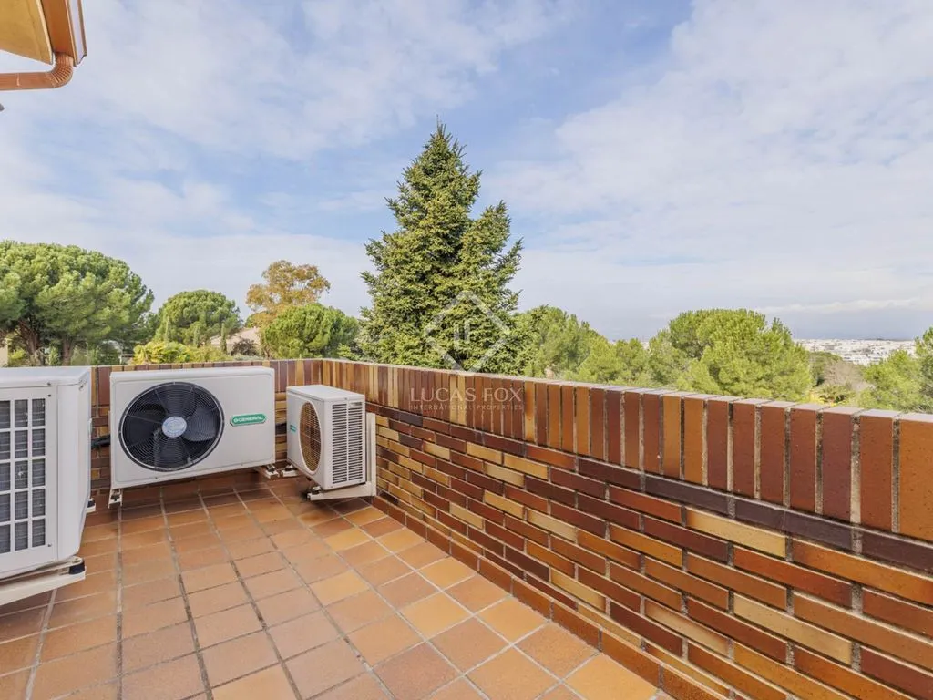 Terrass - Luxury Villa with Pool in Boadilla del Monte