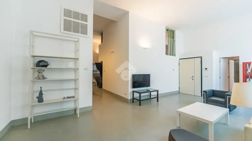 Séjour - Charm Loft with Streetfront Windows in Milan