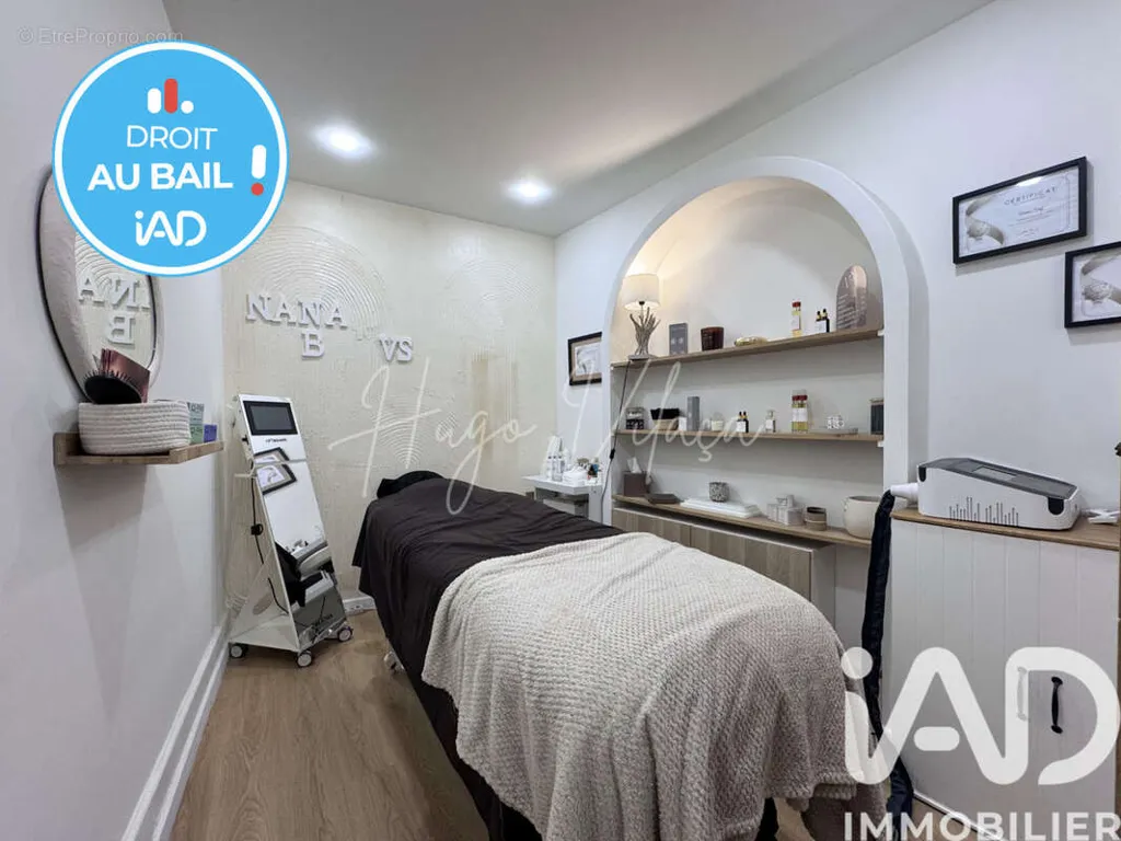 Chambres - Local Commercial avec Emplacement Premium à Yerres