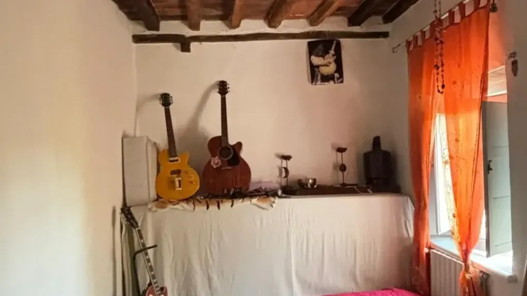 Chambres - Tuscan Terratetto with Private Courtyard in Camaiore