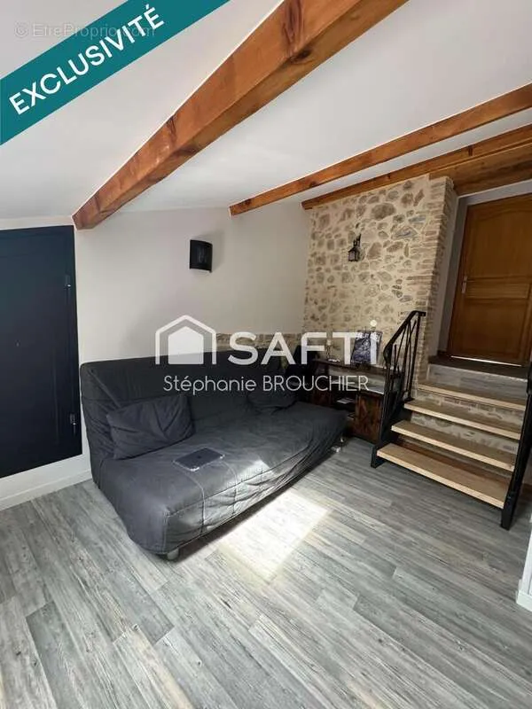 Elutuba - Multi-Unit Apartment Building with Parking in Vallon-Pont-d'Arc