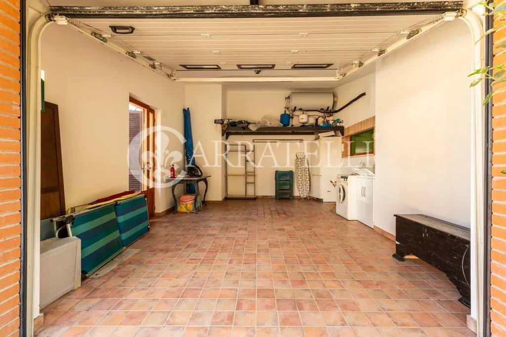 Garage - Luxury Villa with Panoramic Pool near Massa Marittima