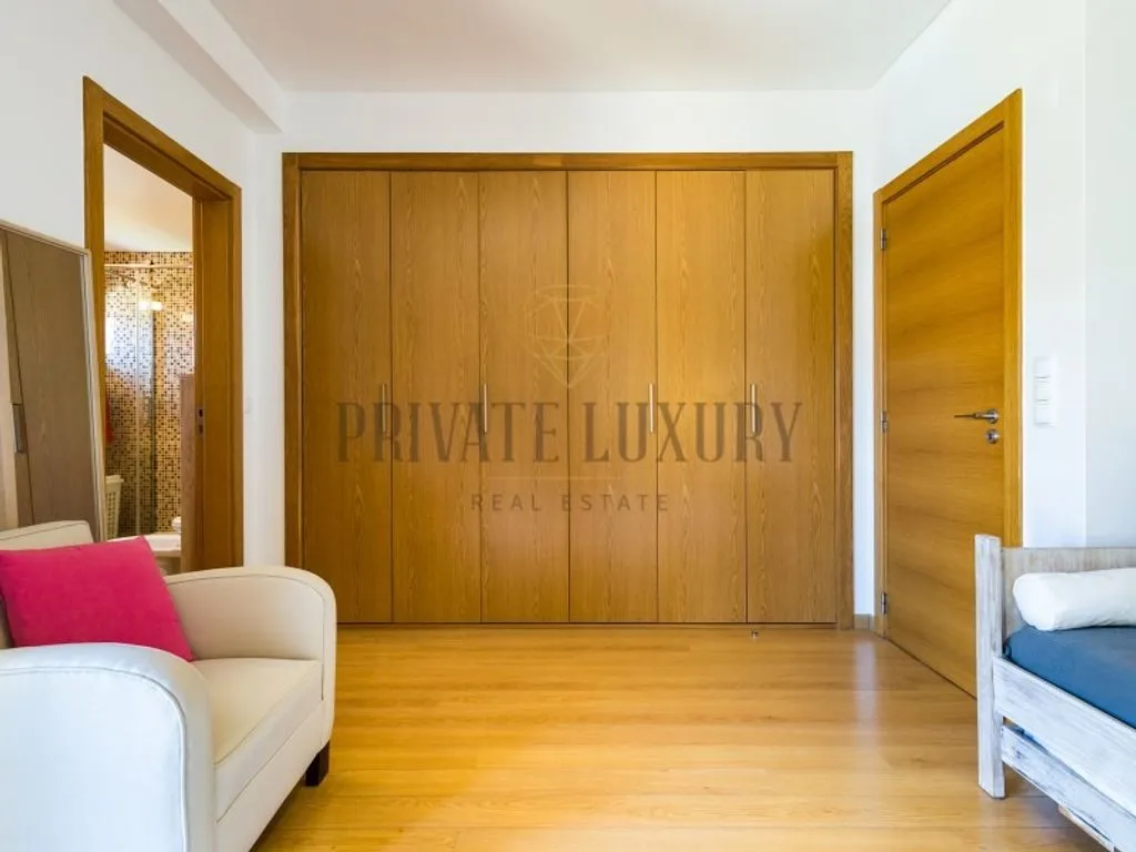 Bedrooms - Luxury Semidetached House with Pool in Cascais