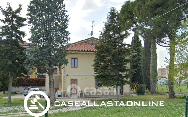 Exterior - Two-Unit Apartment in Rural Valle Cascia, Montecassiano