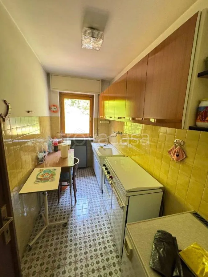 Köök - Apartment with Balcony in Limone Piemonte