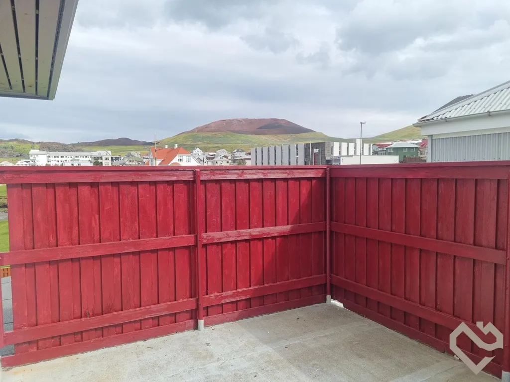Terrass - Stein House with Sea View in Vestmannaeyjar