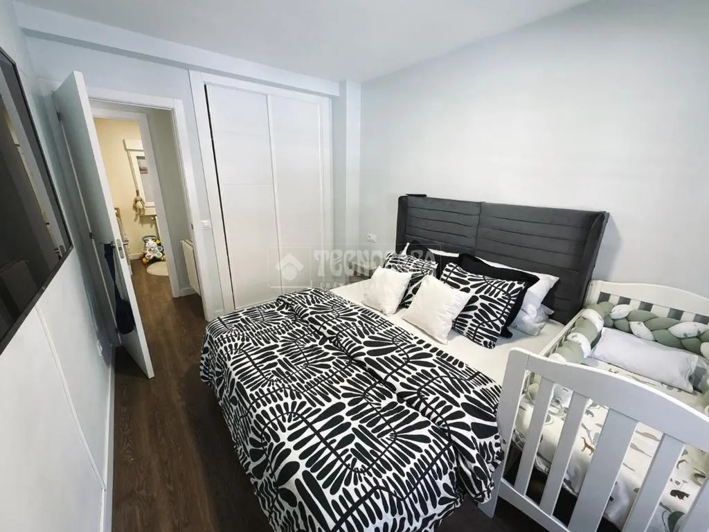 Magamistoad - Modernised Flat with Balcony in Madrid Centre