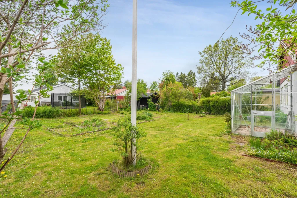 Aed - Villa with Garden in Vallentuna