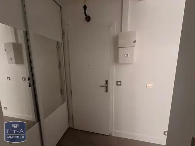 Esik - Meubled Studio in 16th Arrondissement, Paris