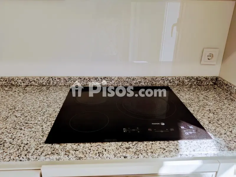 Cuisine - Duplex with Balcony and Garage in Calle Lodum
