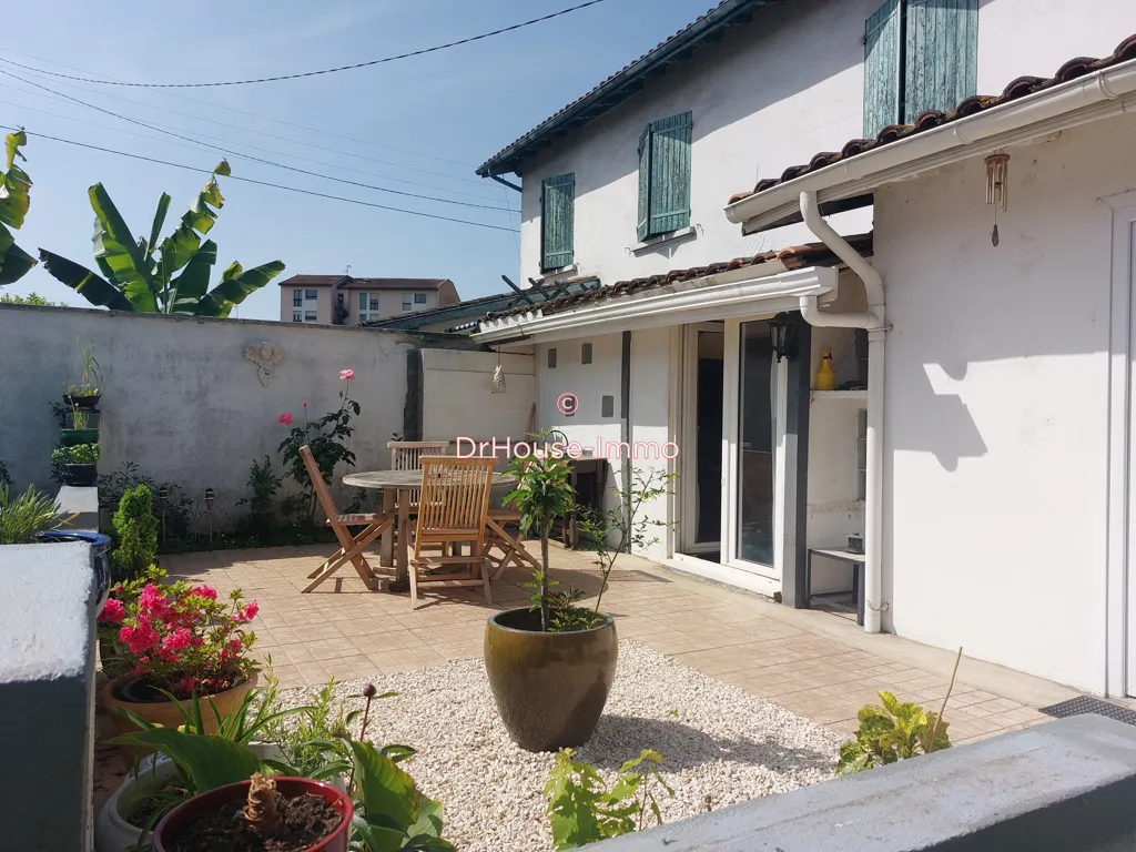 Terrasse - City House with Garden in Dax