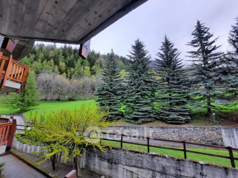 Rõdu - Panoramic Apartment with Balcony in Courmayeur