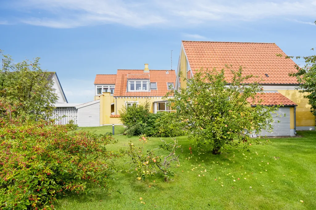 Jardin - Villa with Sea View in Bønnerup Strand
