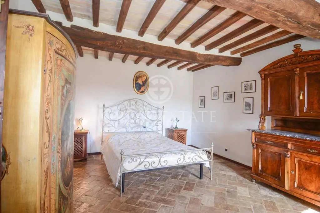 Bedrooms - Ancient Castle with Pool in Umbria